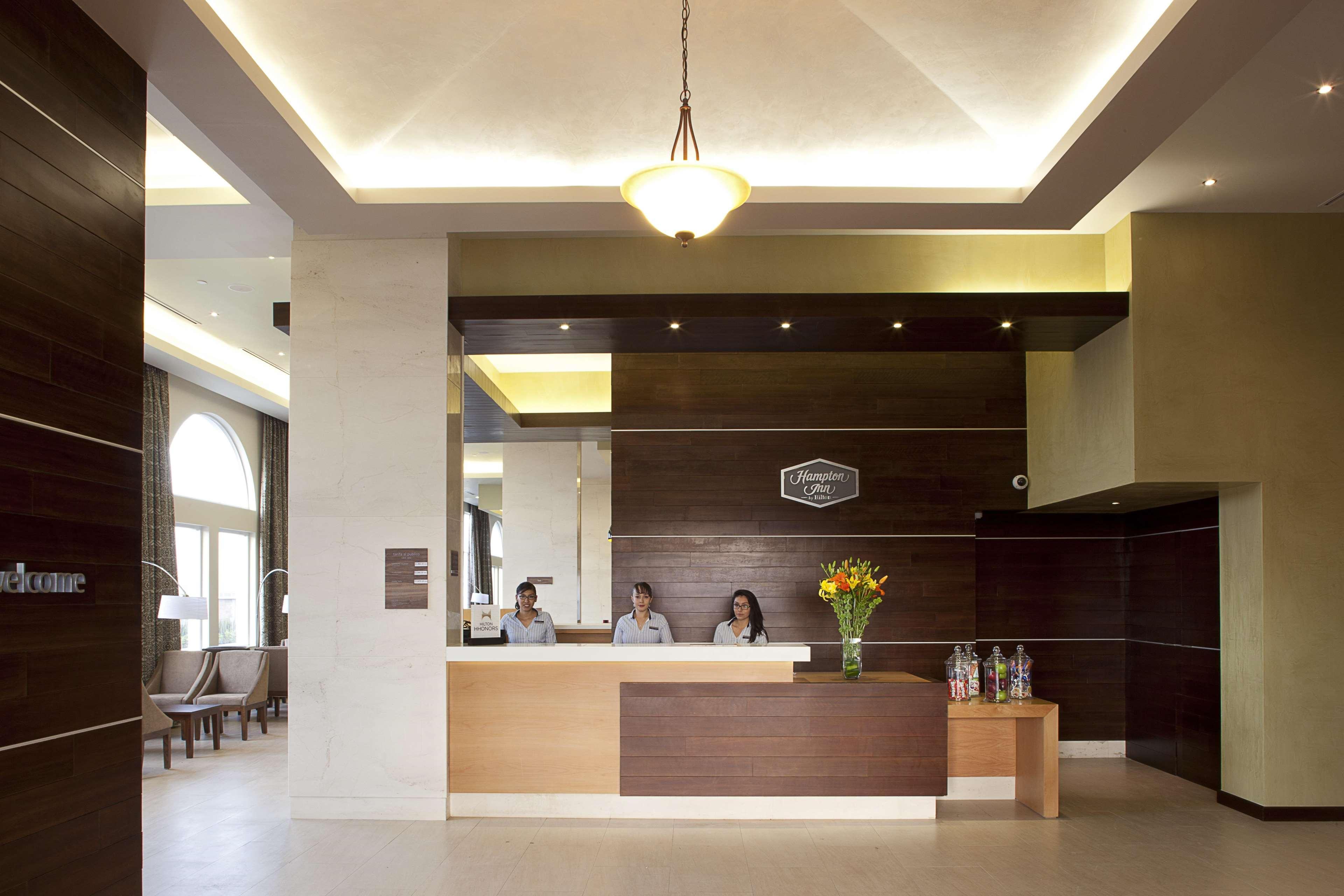 Hampton Inn By Hilton Silao-Aeropuerto, Mexico Екстериор снимка