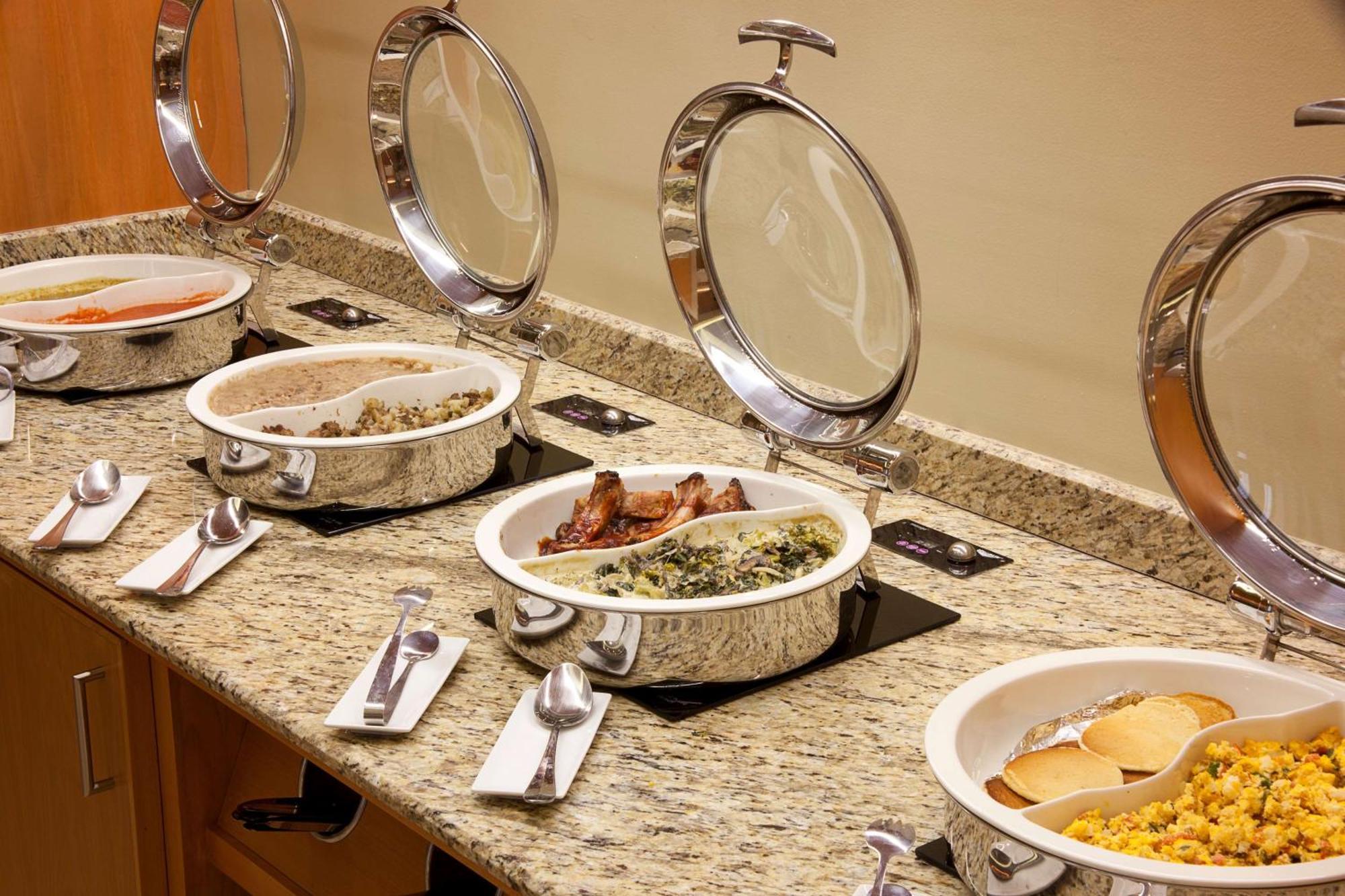 Hampton Inn By Hilton Silao-Aeropuerto, Mexico Екстериор снимка