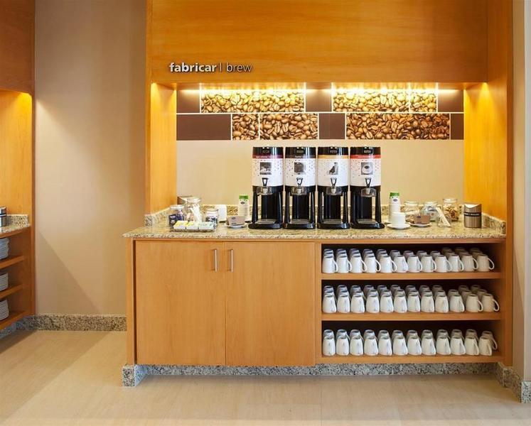 Hampton Inn By Hilton Silao-Aeropuerto, Mexico Екстериор снимка